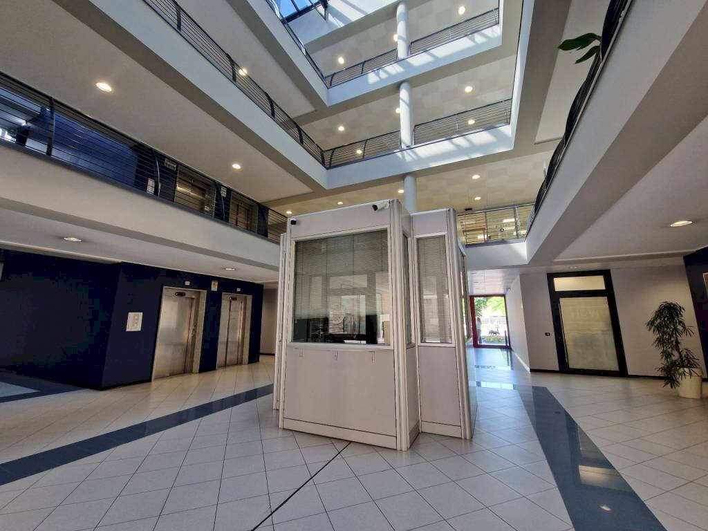 Portineria - Ufficio via 25 Aprile, 5, Pero - foto 3