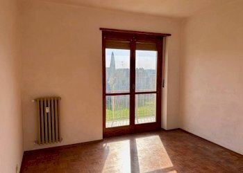 Camera da letto - Quadrilocale via S. Toja, Luserna San Giovanni - foto 9