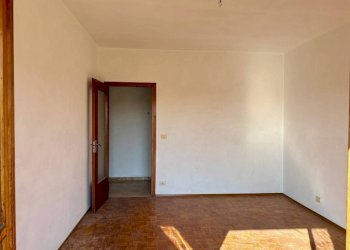 Camera da letto - Quadrilocale via S. Toja, Luserna San Giovanni - foto 16