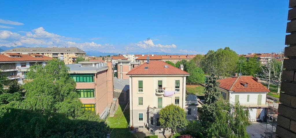 Vista - Bilocale via Giacinto Castellani, Cuneo (zona Donatello) - foto 1