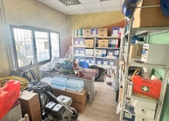 Interno non residenziale - Capannone via Sandro Pertini, 2, Comun Nuovo - foto 7