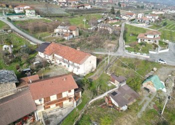 Casa indipendente Via Carrà, Envie - foto 5