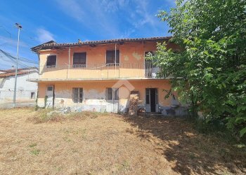 Independent house Via Della Chiesa, Bra - photo 2