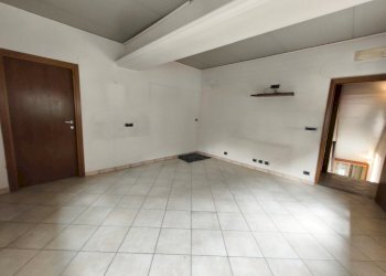 Capannone Borgata Brandoneugna, 4, Perosa Argentina - foto 18