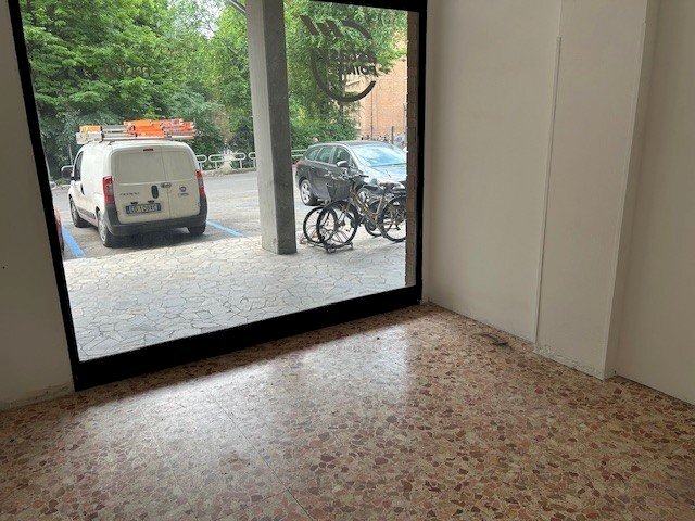 Negozio Reggio nell'Emilia - foto 1