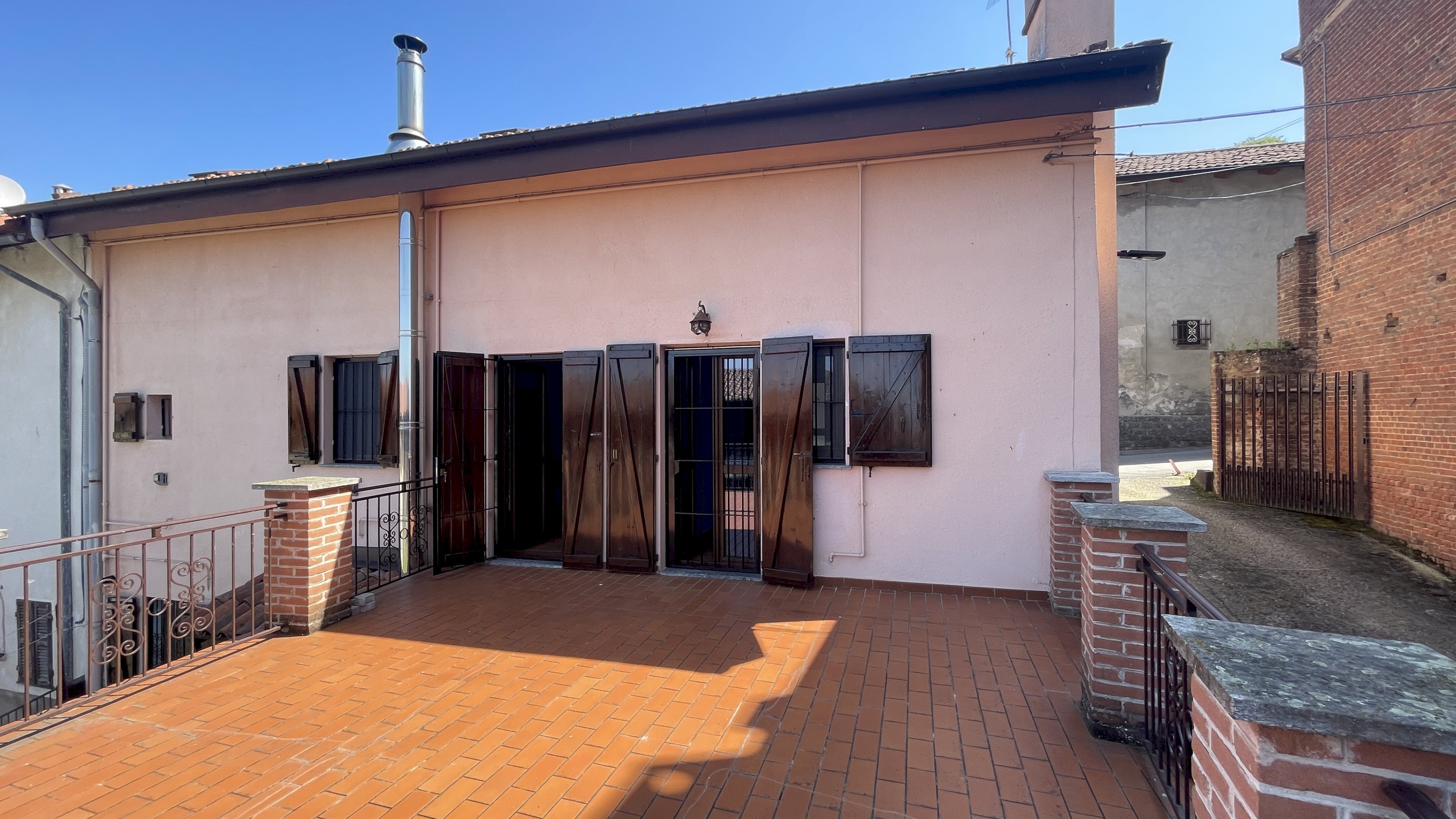 Independent house via Roma, Calliano - photo 2