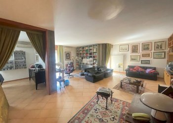 Independent house Ravenna - photo 1