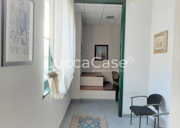 Office Lucca (neighborhood San Concordio Contrada) - photo 3