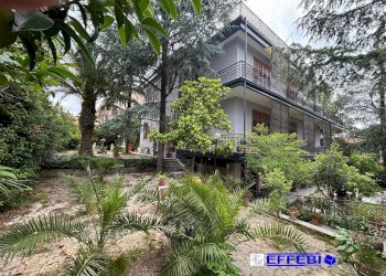 Foto 3 - Villa via Don Milani, Castrolibero - foto 3