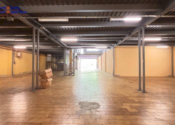 Foto 4 - Capannone Frazione Tzambarlet
 
10, Gressan - foto 4