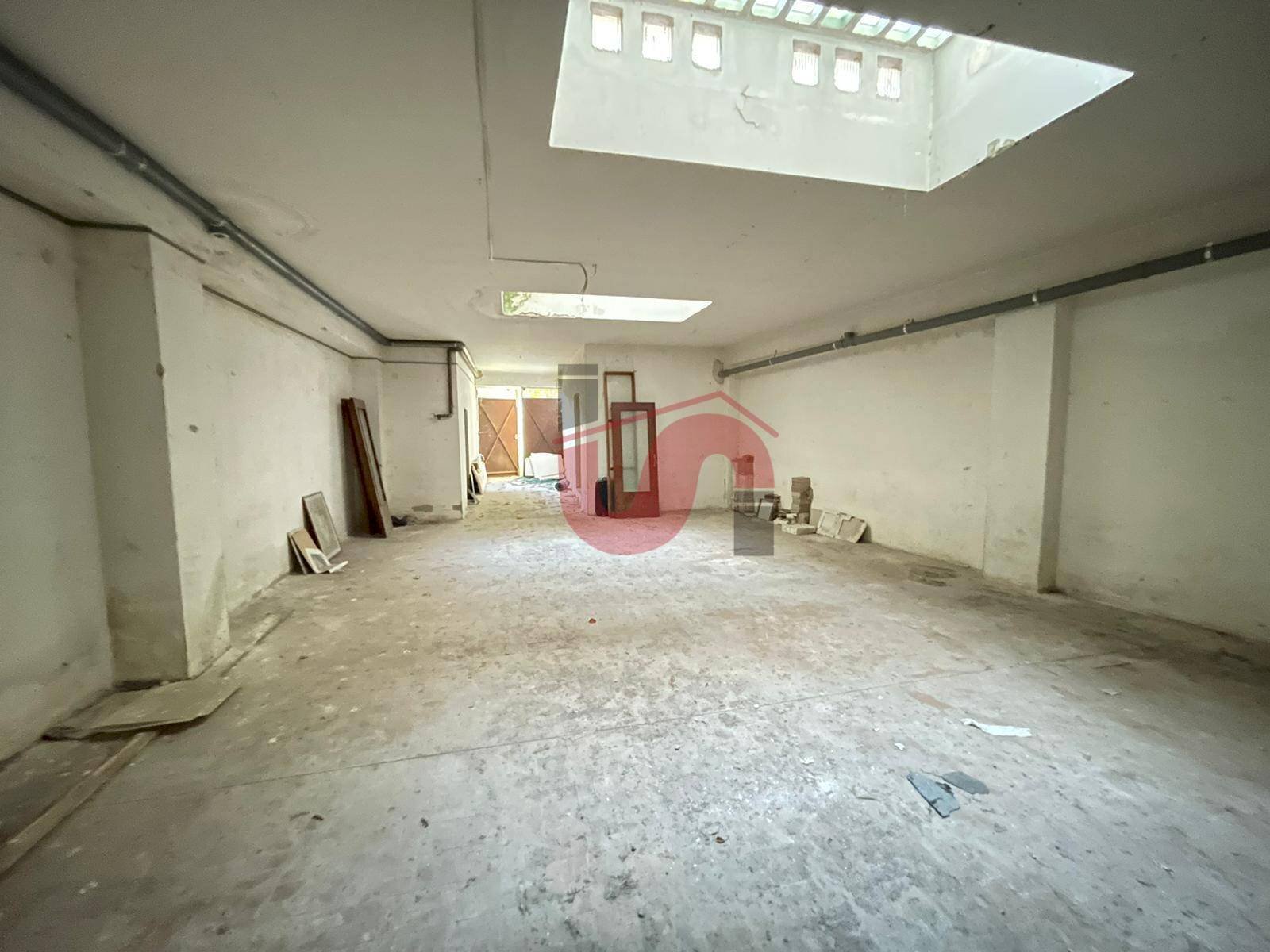 Foto 1 - Warehouse Via Delle Puglie, Benevento - photo 1