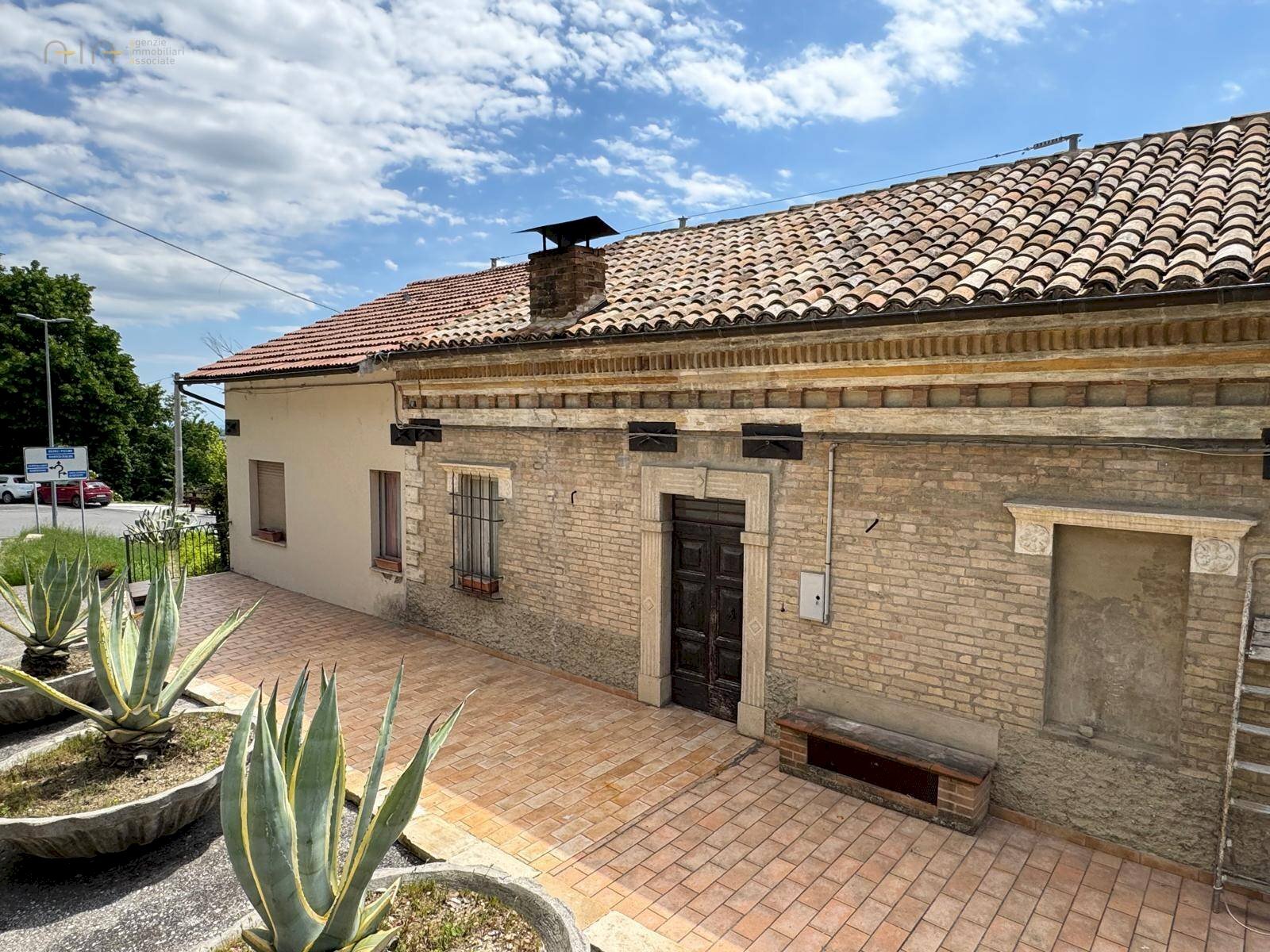 Foto 2 - Independent house Contrada Le Grazie
 
28, Montelparo - photo 2