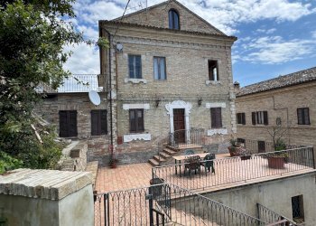 Foto 1 - Casa indipendente Contrada Le Grazie
 
28, Montelparo - foto 1