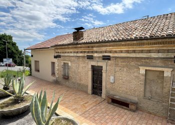 Foto 2 - Casa indipendente Contrada Le Grazie
 
28, Montelparo - foto 2