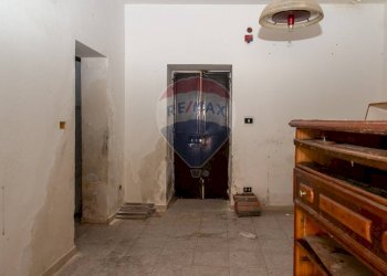 Hall / corridoio - Casa indipendente Via Grassi
 
16, Catania - foto 8