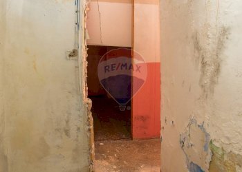 Parcheggio - Casa indipendente via grassi
 
16, Catania - foto 8