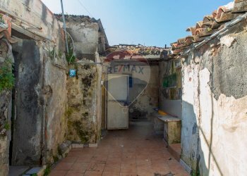 Terrazza - Casa indipendente Via Grassi
 
16, Catania - foto 35