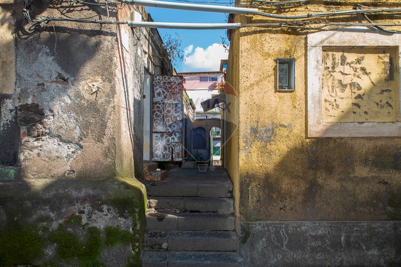 Casa all\'aperto - Casa indipendente Via Grassi
 
16, Catania - foto 1