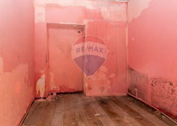 Stanza vuota - Casa indipendente Via Grassi
 
16, Catania - foto 12