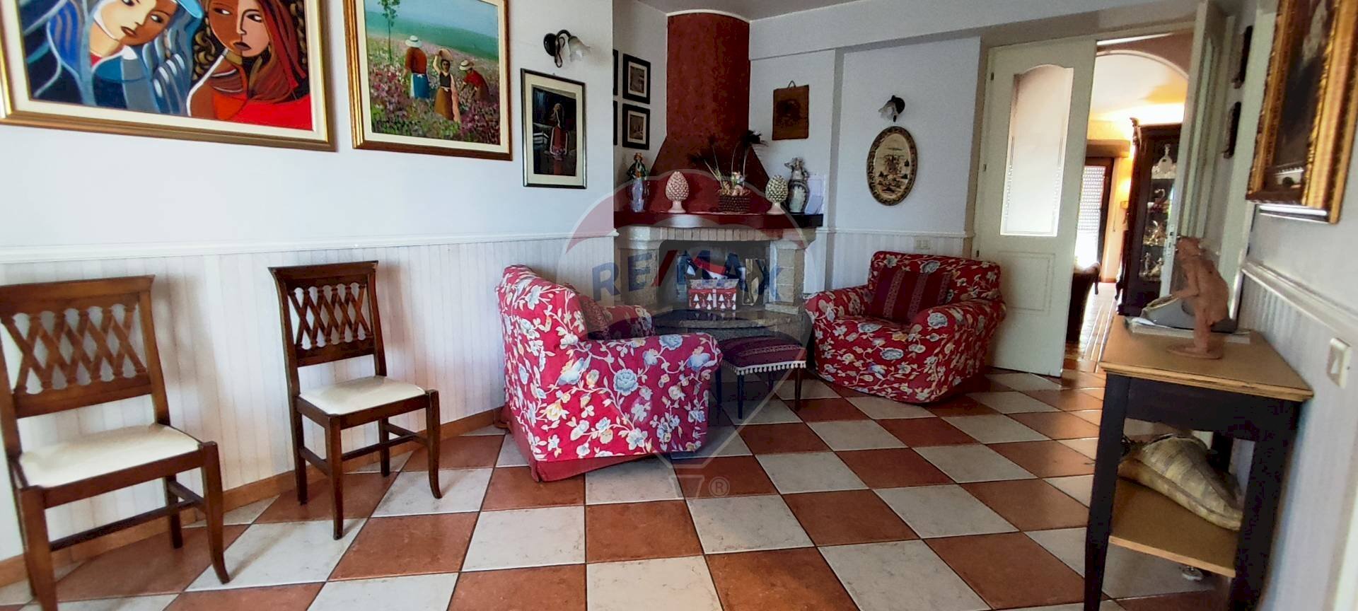 Soggiorno - Appartamento VIA CAPPUCCINI VECCHI
 
34, Caltagirone - foto 2