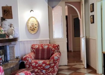 Soggiorno - Appartamento VIA CAPPUCCINI VECCHI
 
34, Caltagirone - foto 23