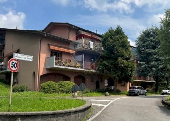 Casa all\'aperto - Bilocale Residenza bosco
 
2, Caprino Bergamasco - foto 1