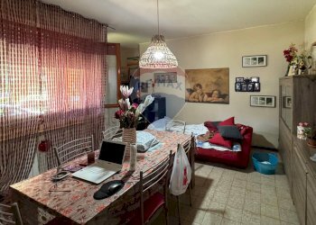 Sala da pranzo - Bilocale Residenza bosco
 
2, Caprino Bergamasco - foto 4