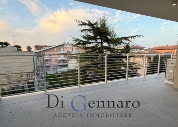 Foto 1 - Trilocale via Roma, Martinsicuro - foto 1