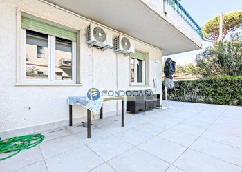 esterno - Appartamento Via Pisa
 
22, Massa - foto 16