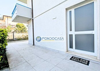 esterno - Appartamento Via Pisa
 
22, Massa - foto 17