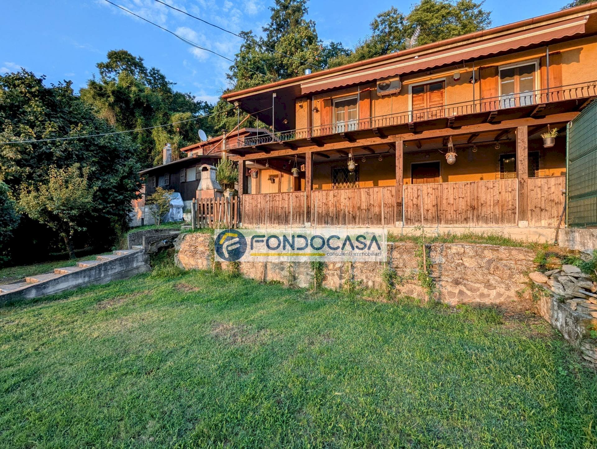 esterno - Semi-detached house Via dei Colli
 
103, Massa - photo 3