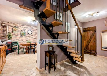 ingresso - Casa semi indipendente Via dei Colli
 
103, Massa - foto 21