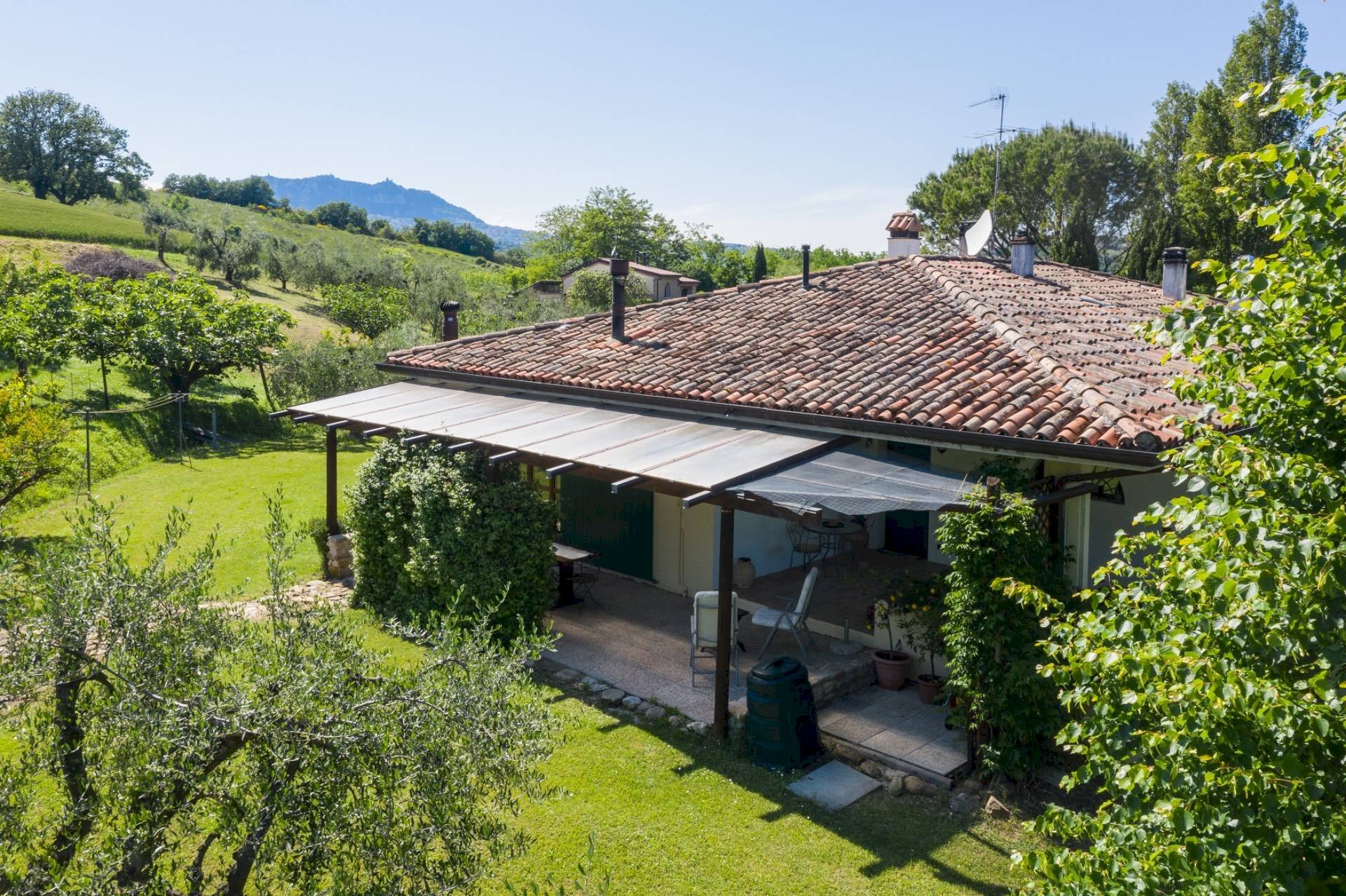 Foto 2 - Villa Via Vallecchio
 
7, Montescudo - Monte Colombo - foto 2