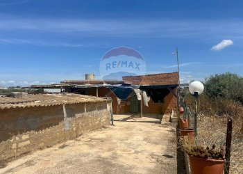 Terrazza - Casa indipendente Contrada Serramenzana
 
16, Santa Croce Camerina - foto 1