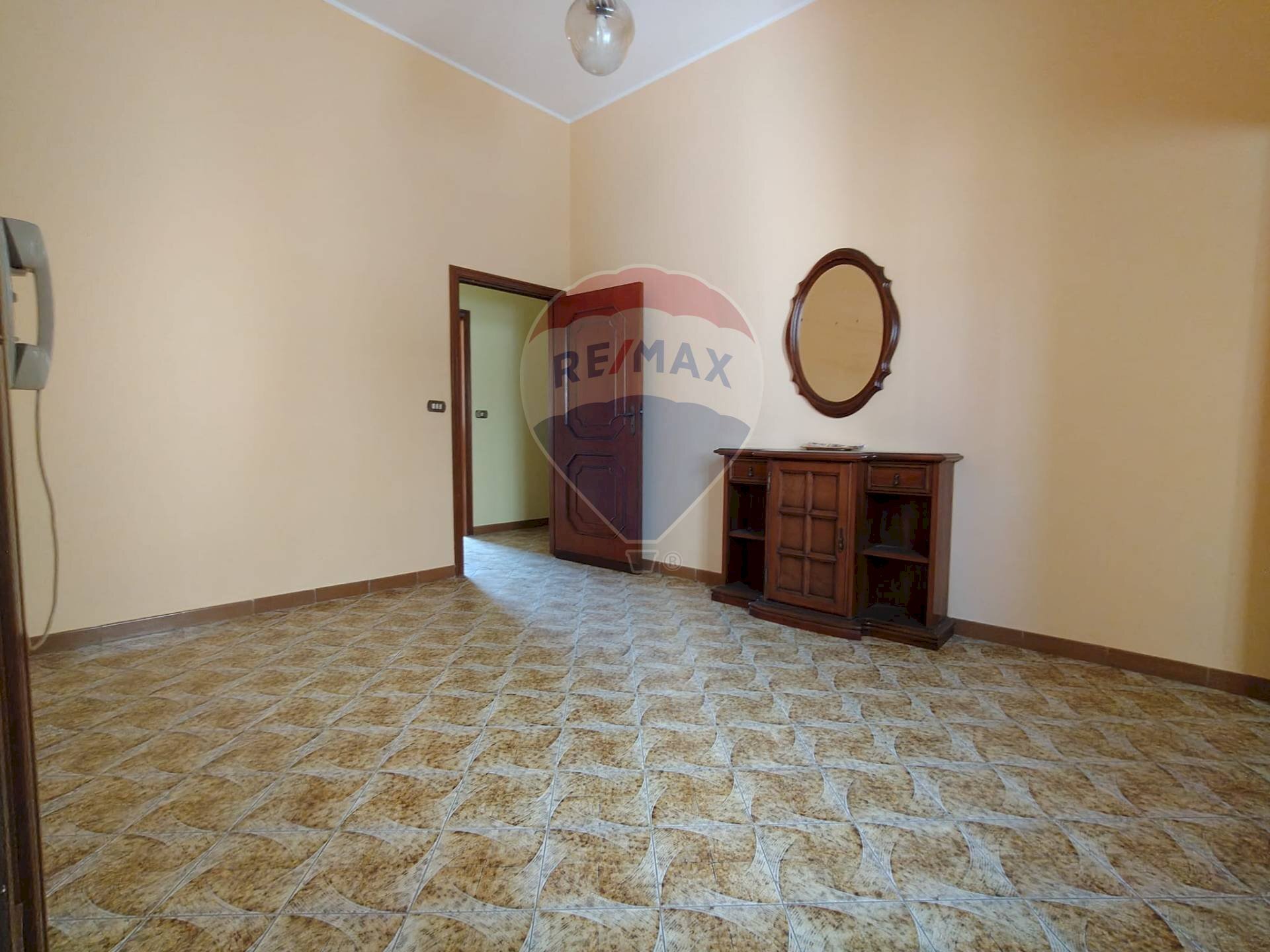 Stanza vuota - Four-room apartment Via Cesare Battisti
 
70, Latiano - photo 3