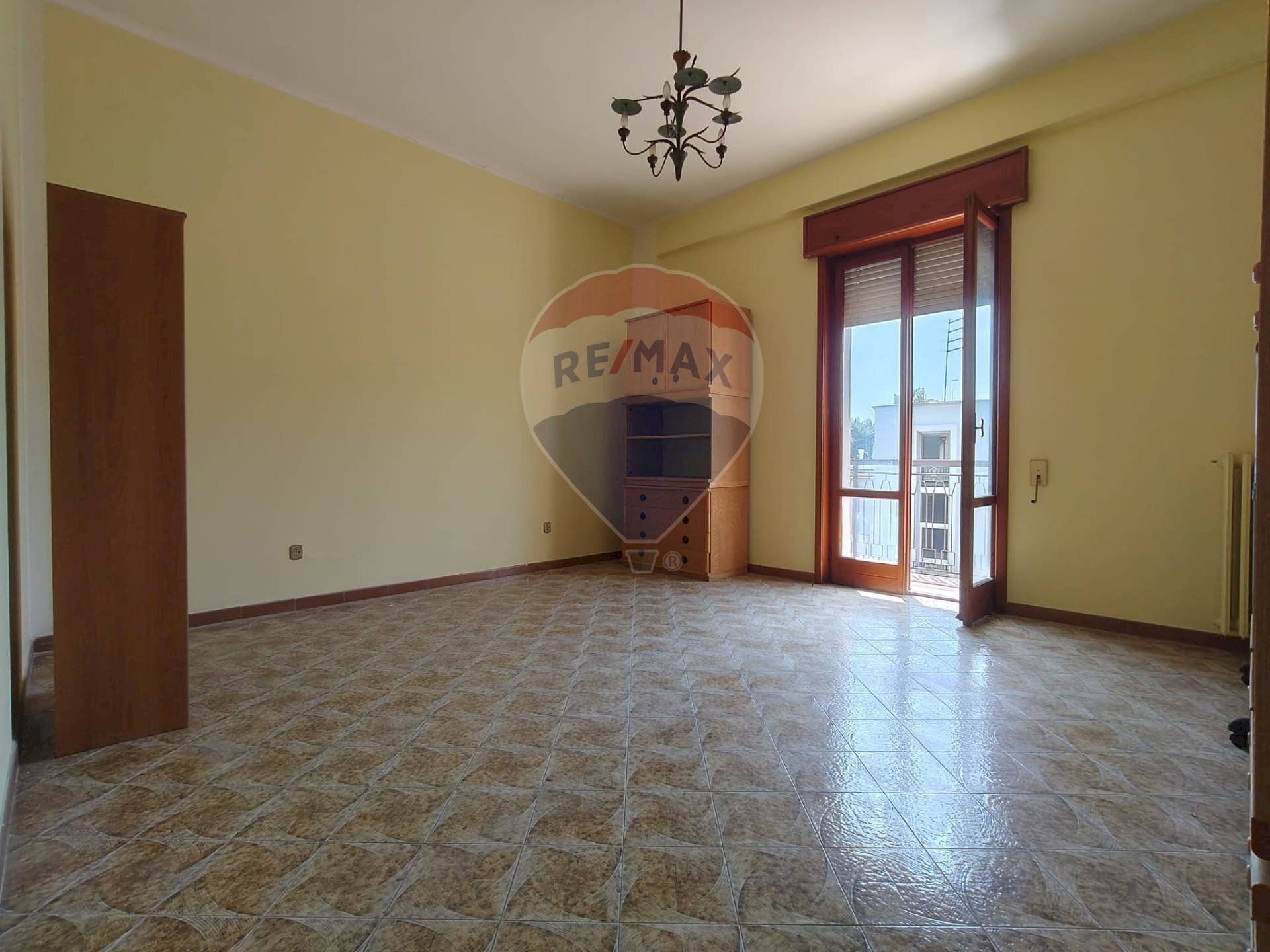 Stanza vuota - Four-room apartment Via Cesare Battisti
 
70, Latiano - photo 1