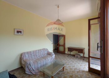 Soggiorno - Quadrilocale Via Cesare Battisti
 
70, Latiano - foto 16