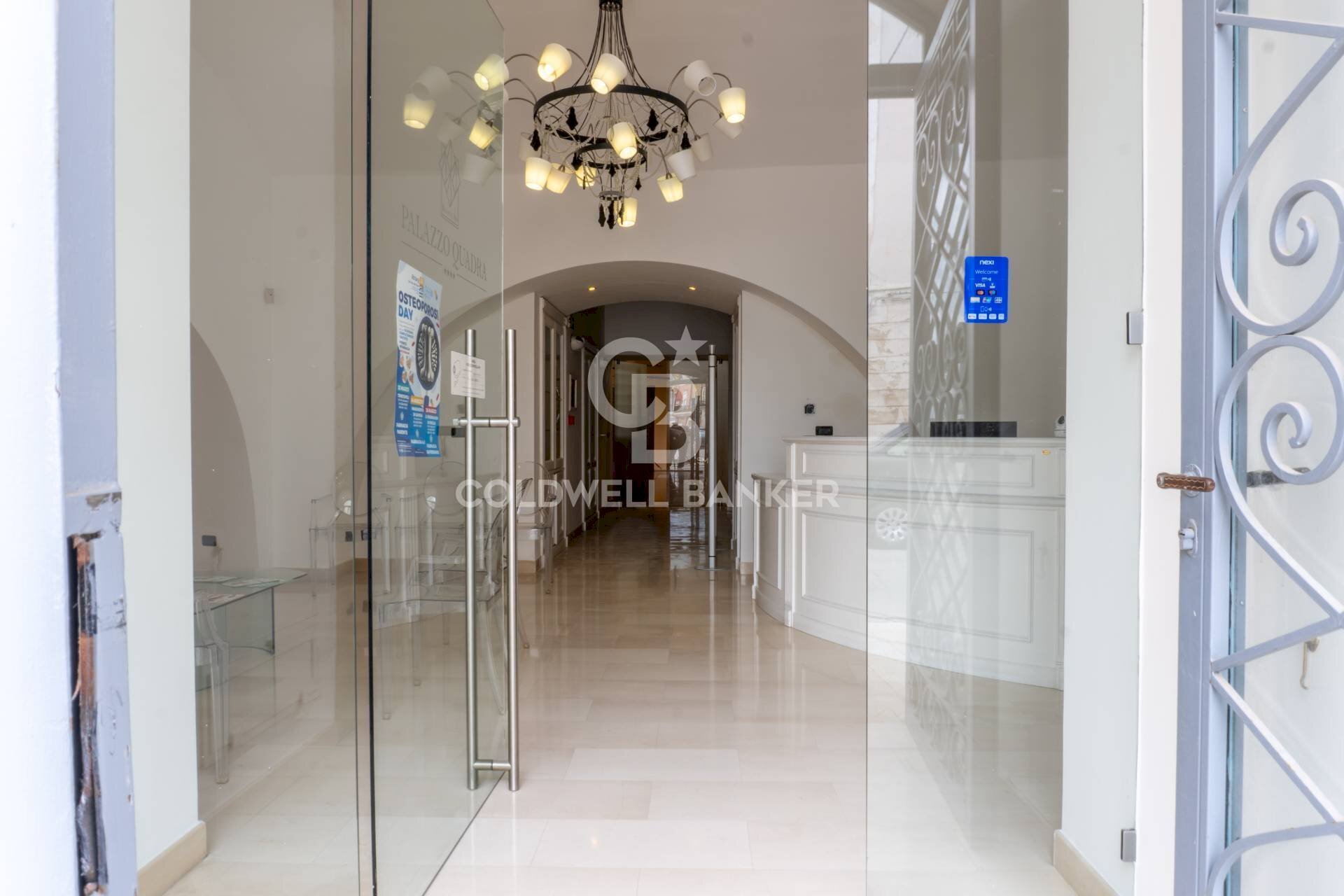 Foto 2 - Locale Commerciale Via Vittorio Emanule
 
18-24, Trinitapoli - foto 2