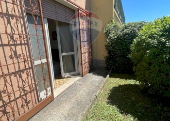 Giardino - Casa semi indipendente Vicolo Gabriele D'Annunzio
 
5, Ferno - foto 24