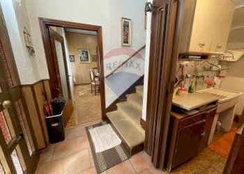 Scale - Casa semi indipendente Vicolo Gabriele D'Annunzio
 
5, Ferno - foto 27