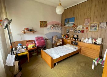 Camera / camera da letto - Casa semi indipendente Vicolo Gabriele D'Annunzio
 
5, Ferno - foto 34