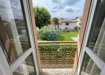 Balcone - Casa semi indipendente Vicolo Gabriele D'Annunzio
 
5, Ferno - foto 35