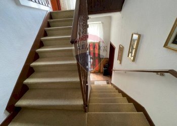 Scale - Casa semi indipendente Vicolo Gabriele D'Annunzio
 
5, Ferno - foto 39