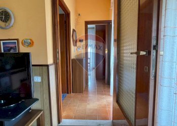 Hall / corridoio - Casa semi indipendente Vicolo Gabriele D'Annunzio
 
5, Ferno - foto 45