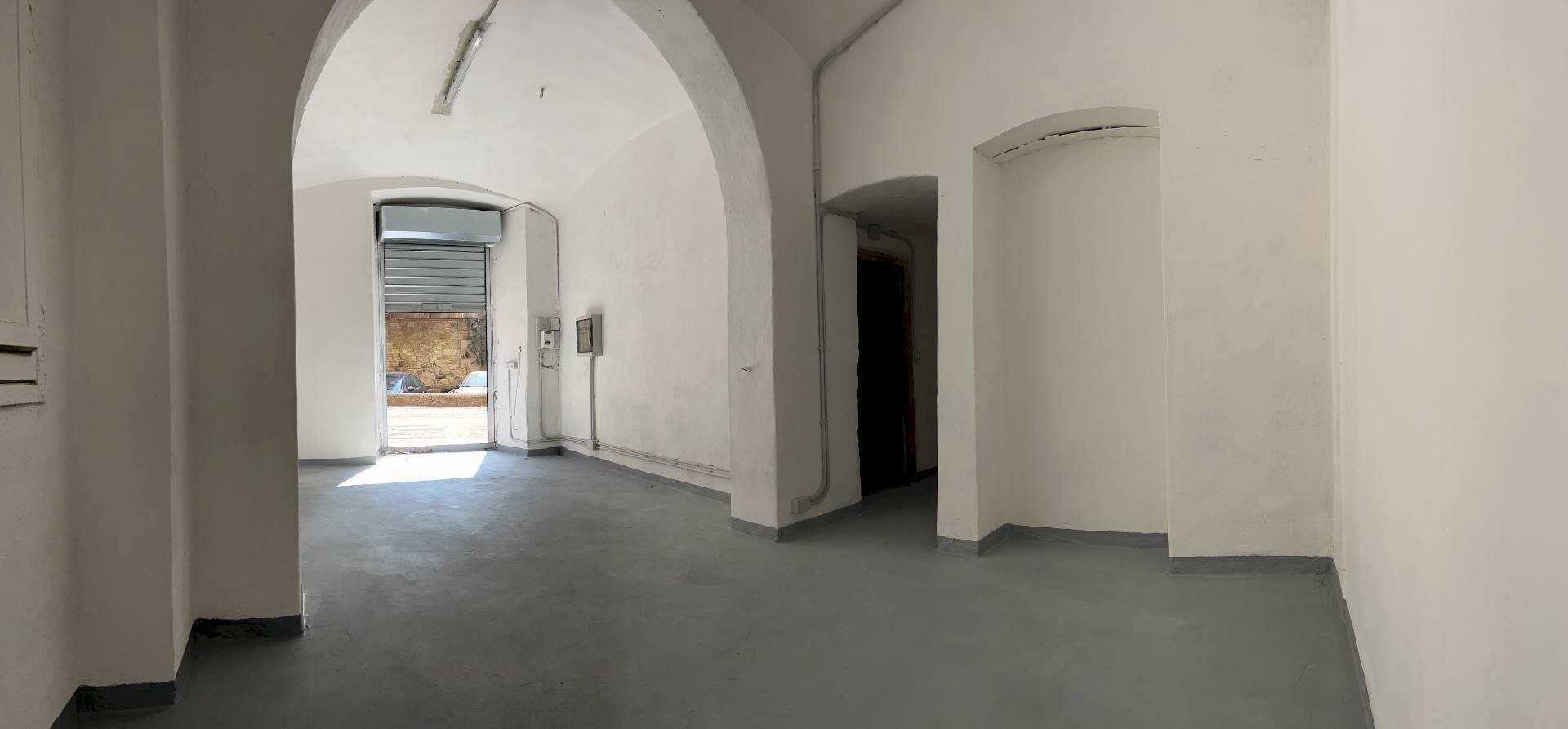 Foto 2 - Magazzino Savona - foto 2