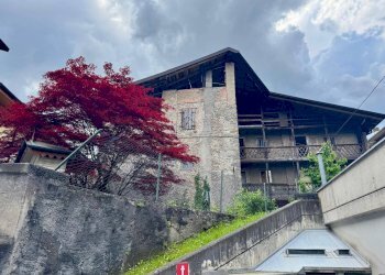 Foto 2 - Casa indipendente via Dante Alighieri, Gazzaniga - foto 2