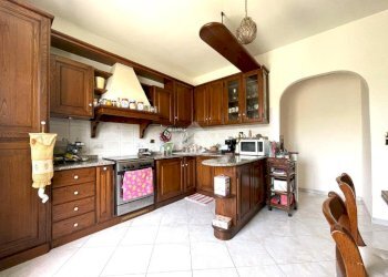 Quadrilocale Via Palmiro Togliatti, Sant'Olcese - foto 4