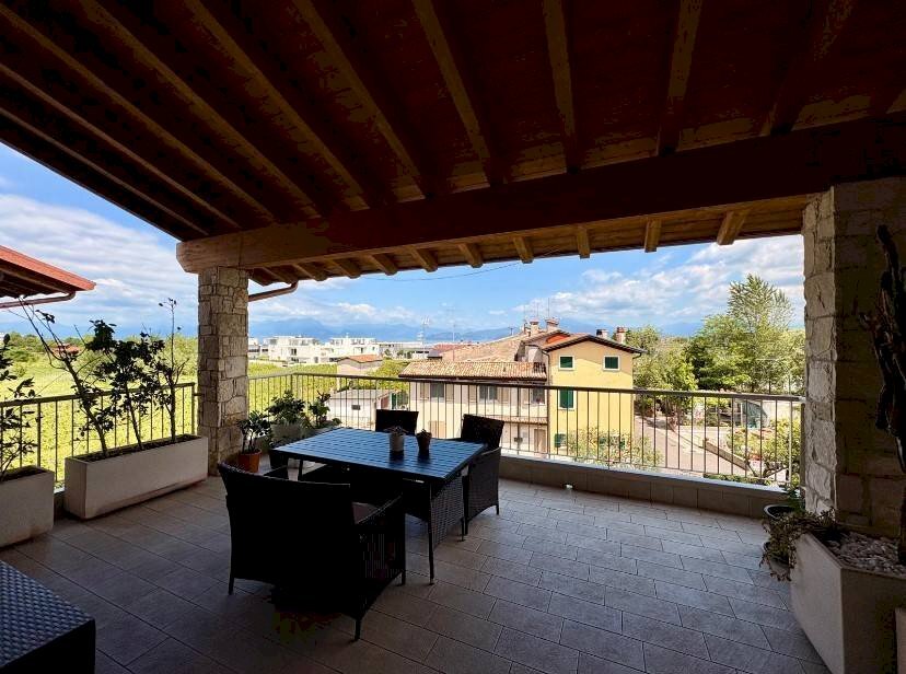 Terrazzo - Trilocale via Giulio Pastore, Peschiera del Garda - foto 1
