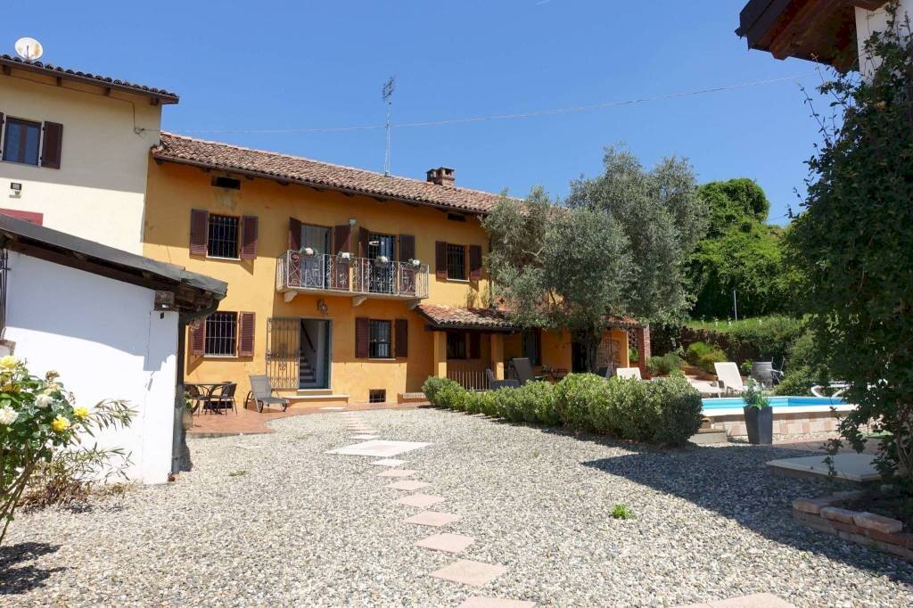 Cortile interno - Rustic strada Fornaci Stazione, Agliano Terme - photo 2