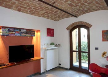 Salone - Rustico strada Fornaci Stazione, Agliano Terme - foto 4